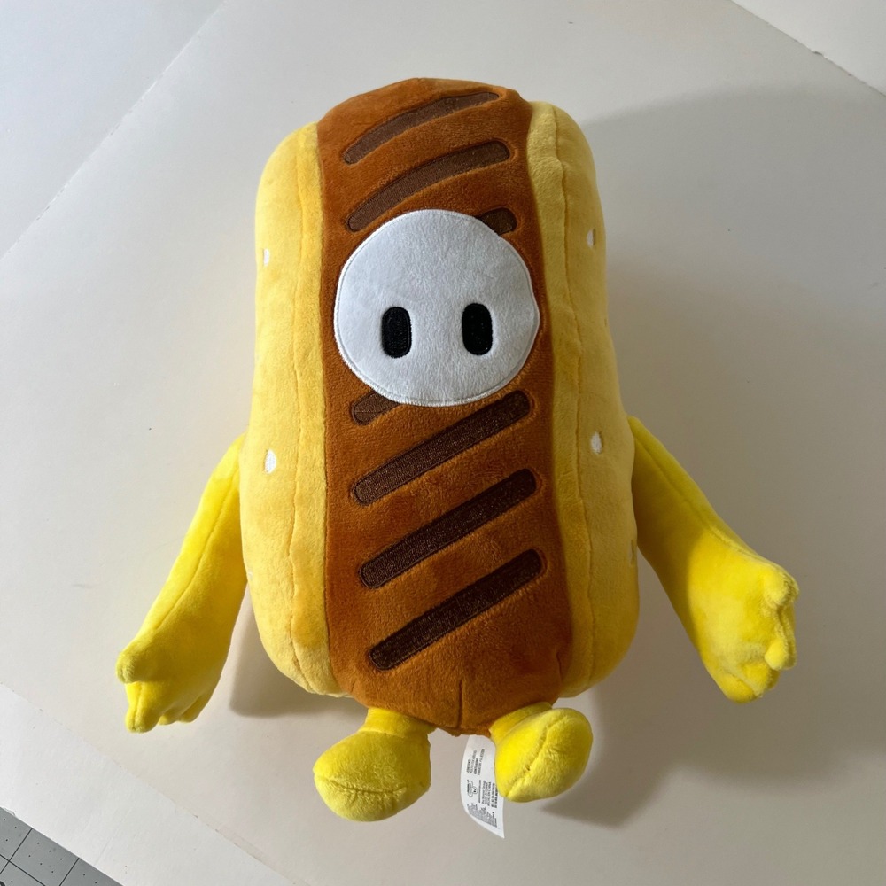Moose Toys Fall Guys Hot Dog Bean SKin Collectors Edition NWOT 12"